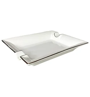 Cinzeiro para charutos branco/prateado quadrangular