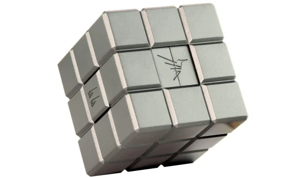 Isqueiro Colibri Table Jet Heritage Cube Cinza Antracite